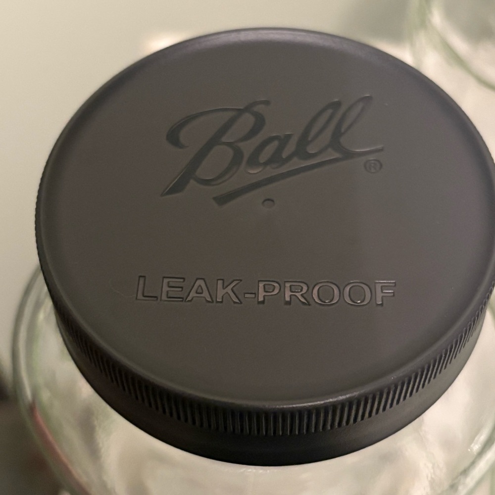 Atlas Mason Jars 24 oz (Set of 3) - Picture 4 of 5